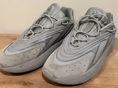 Кроссовки adidas Ozelia