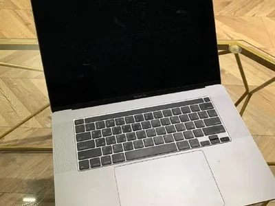 MacBook Pro 16 (2019) A2141 на запчасти