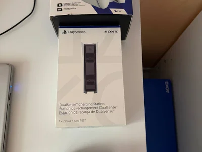 Беспроводные зарядные устройства для PlayStation 5 Dual Sense