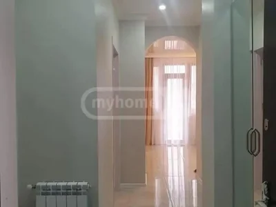 3-комнатная квартира в районе Руставели