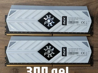 Оперативная память DDR4 XPG SPECTRIX RGB 16Gb 3200MHz
