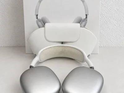 Apple AirPods Max Silver