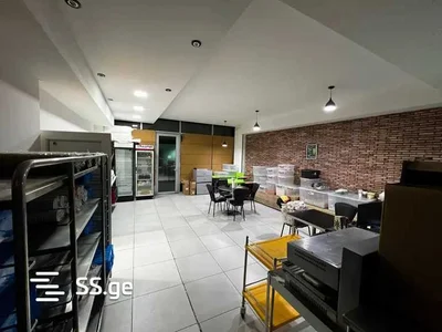 2 room Flat For Rent. Digomi