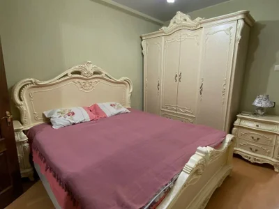 3+2, 100 м², $600
