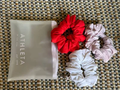 Резинки для волос Athleta