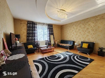 3 room Flat For Rent. Vake