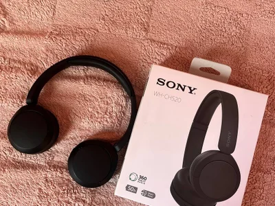Наушники Sony