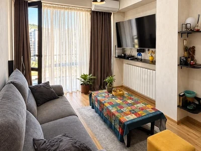 Надиквари, 3-я ул., 3: Студия, 64.0 м²
