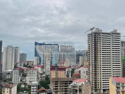Трехкомнатная квартира сдается в аренду посуточно в районе аэропорта