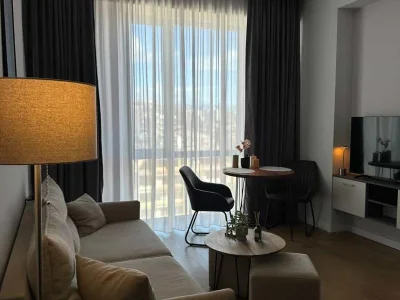 Park Home Saburtalo: 2-комнатная, 43.0 м²