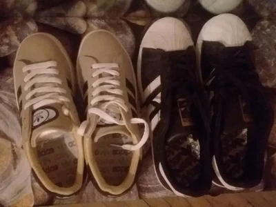 Женские кроссовки Adidas бежевые