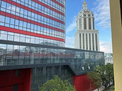 Просторная квартира 3+1 в центре !