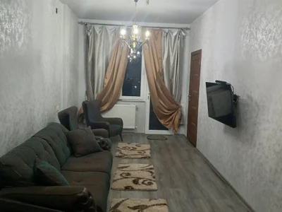 3-комнатная квартира с 2 спальнями на ул. Тбел Абусеридзе, $500