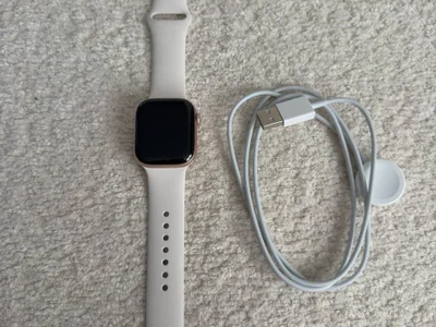 Apple Watch Series 11 42mm