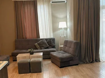 3 room Flat Daily rent. Isani