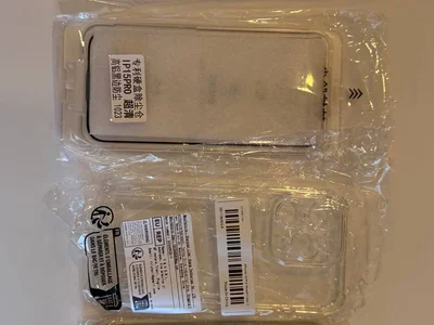 Комплект аксессуаров для iPhone 15 Pro