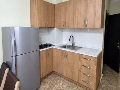 Квартиру 1+1 Ул Церетели 34/36 35 м² 4 этаж Центральное отопление Кондиционер балкон цена $300 ‼ Оплата первого и последнего месяца Связаться со мной можно: WhatsApp: +995 511 14 26 56 Илья