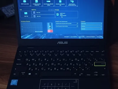 Ноутбук Asus E210M