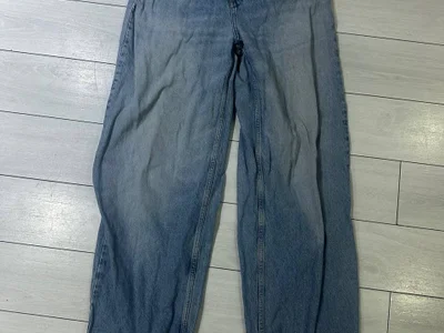 Джинсы Zara, размер 42