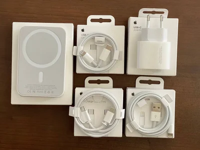 Зарядное устройство для iPhone