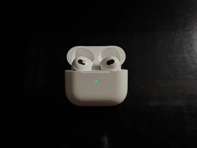 AirPods 3
