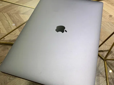 MacBook Pro 16 A2141