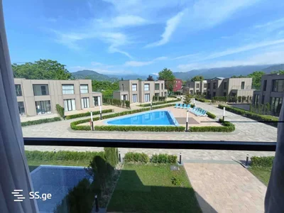 4 room Private House For Sale