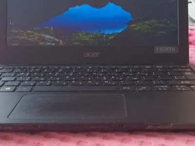 Школьный ноутбук Windows 10