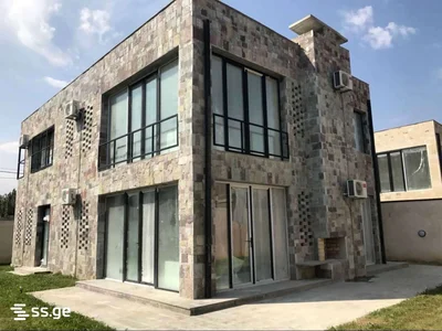 6 room Office For Rent. Digomi