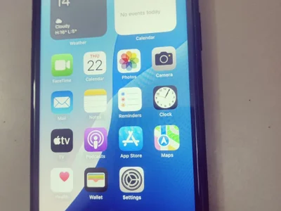 iPhone XR
