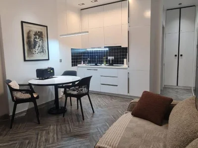 Colorit Palace: 2-комнатная, 40.0 м²