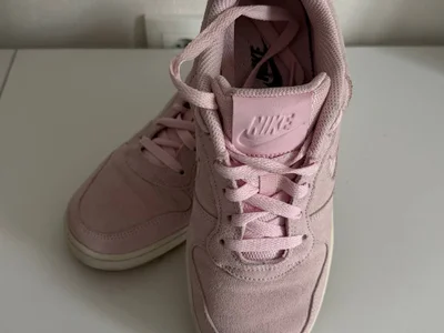 кроссовки Nike оригинал женские