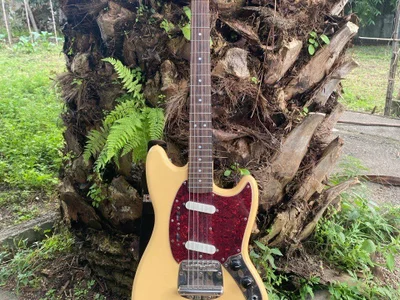 Басовый комбик Fender Rumble 100