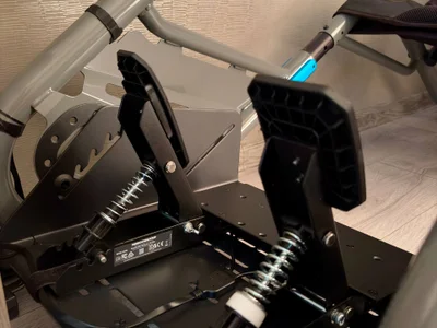Сетап для симрейсинга Thrustmaster T598