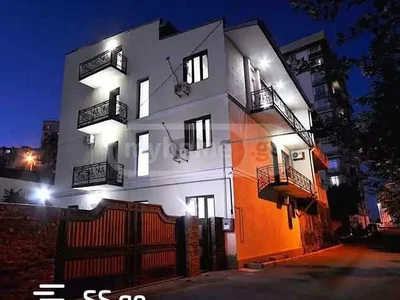 Отель с номерами в аренду. Вазисубани