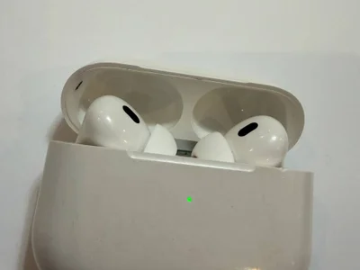 Apple AirPods