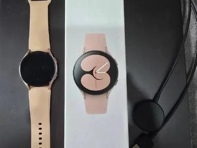 Умные часы Samsung Galaxy Watch 4