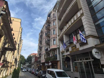 4-комнатная квартира