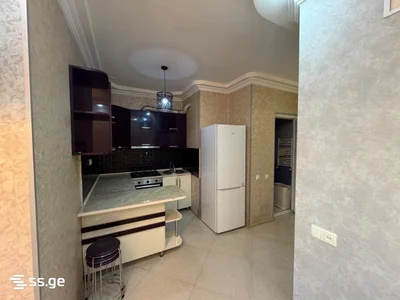 3-комнатная квартира, 60 кв.м, $500