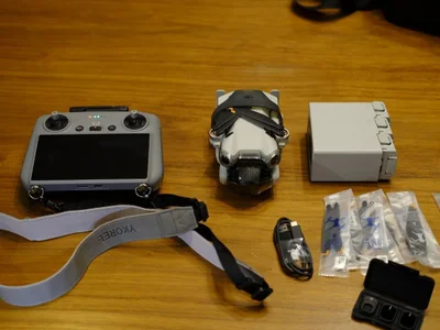 DJI Mini 4 Pro Fly More Combo Plus
