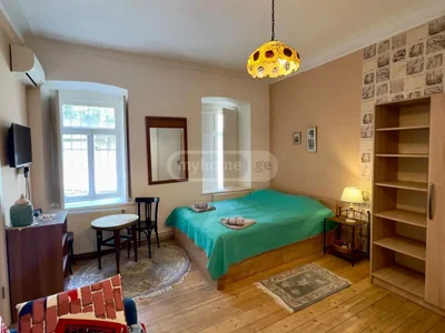 3 room Hotel For Sale. Mtatsminda