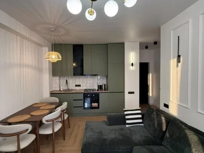 Ул. Тбел Абуридзе, 21а: 2-комнатная, 50.0 м²