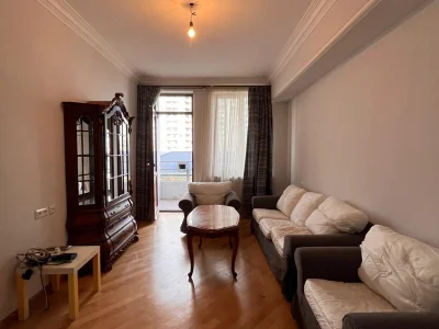 Ул. Тины Иосебидзе, 57: 2-комнатная, 62.0 м²