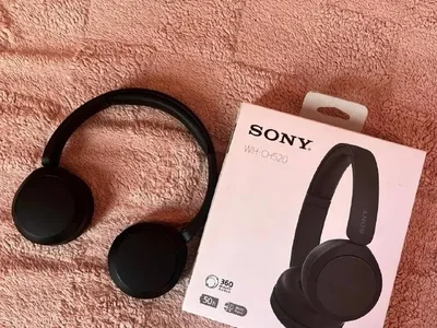Наушники Sony