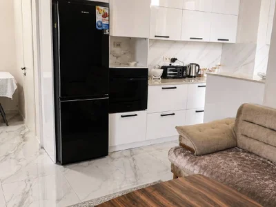 Квартира с 3 спальнями в старом городе, $850
