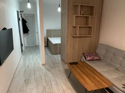Квартира на пересечении Шартава — Багратиони, $300