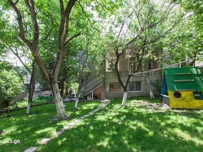 6 room Private House For Sale. Vake
