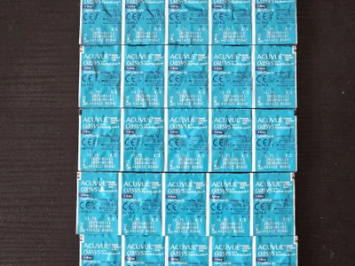 Линзы ACUVUE OASYS 1-Day with HydraLuxe -1.75