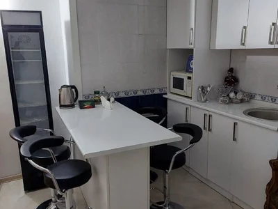 4 room Flat For Sale. Sololaki