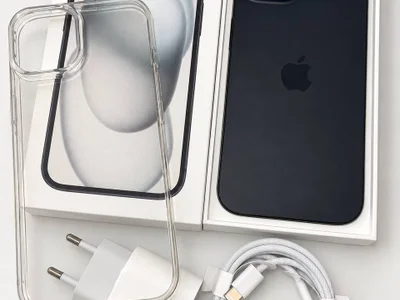 iPhone 15 128GB Midnight